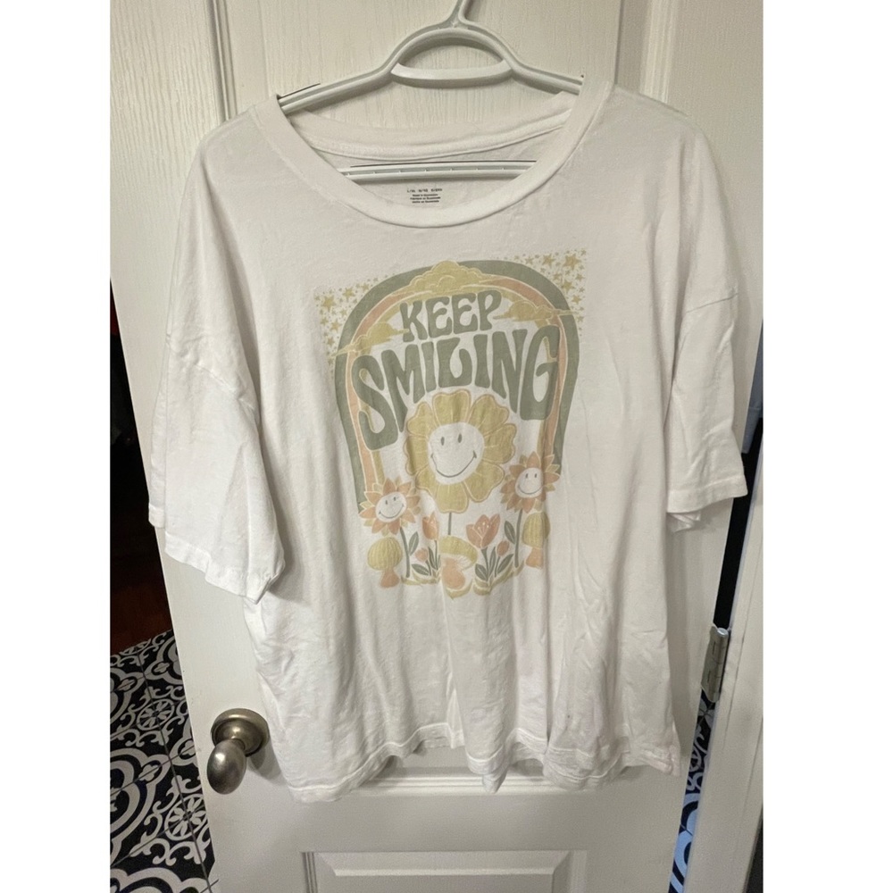 American Eagle Tee